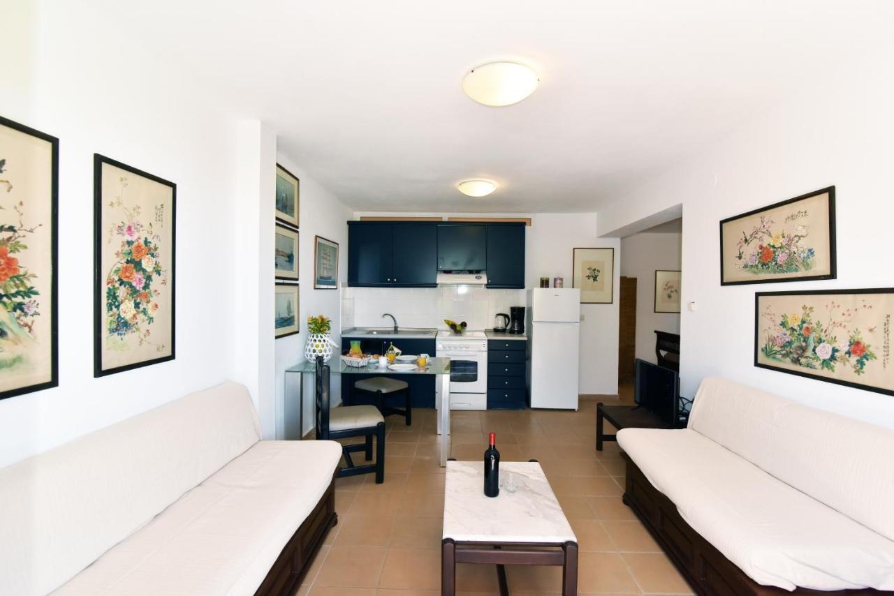 Apartamento Barbati Beach House Exterior foto