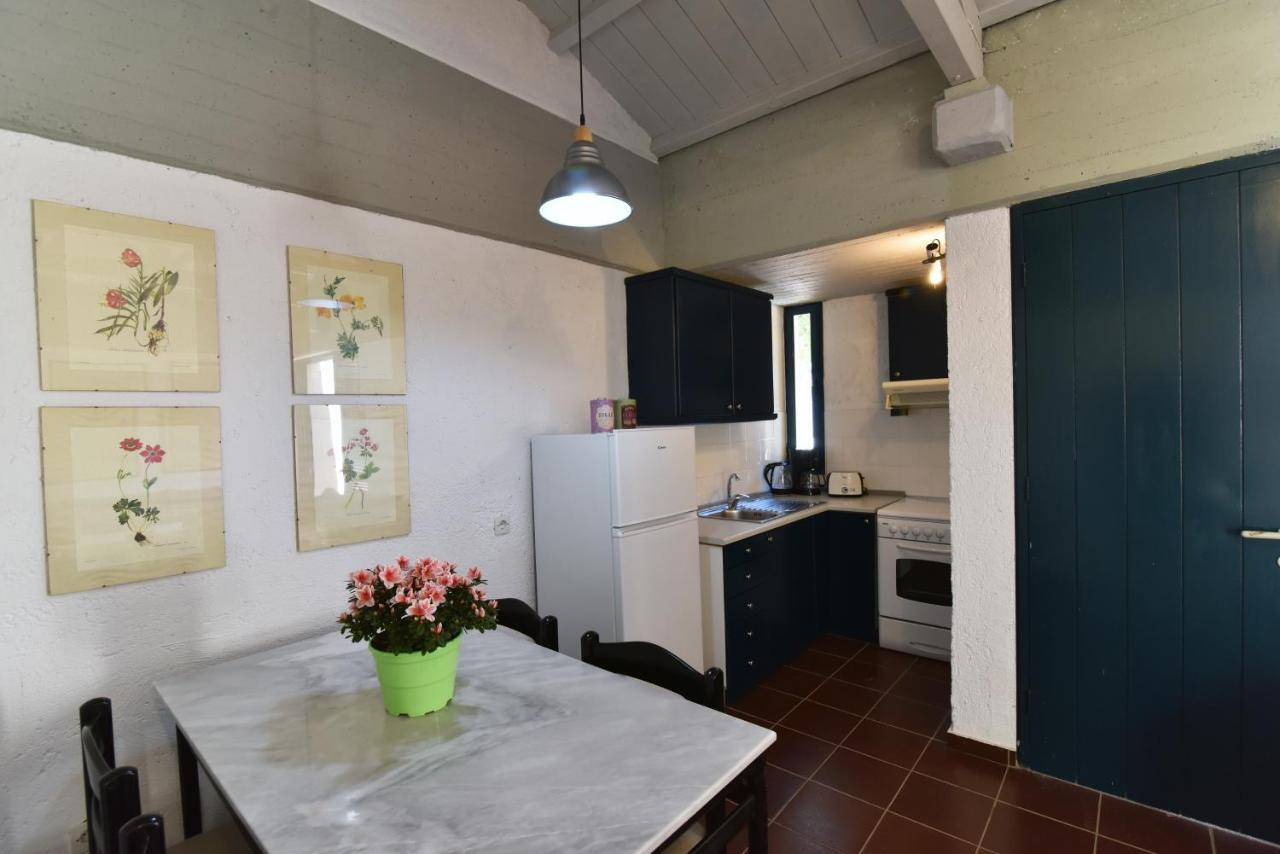 Apartamento Barbati Beach House Exterior foto