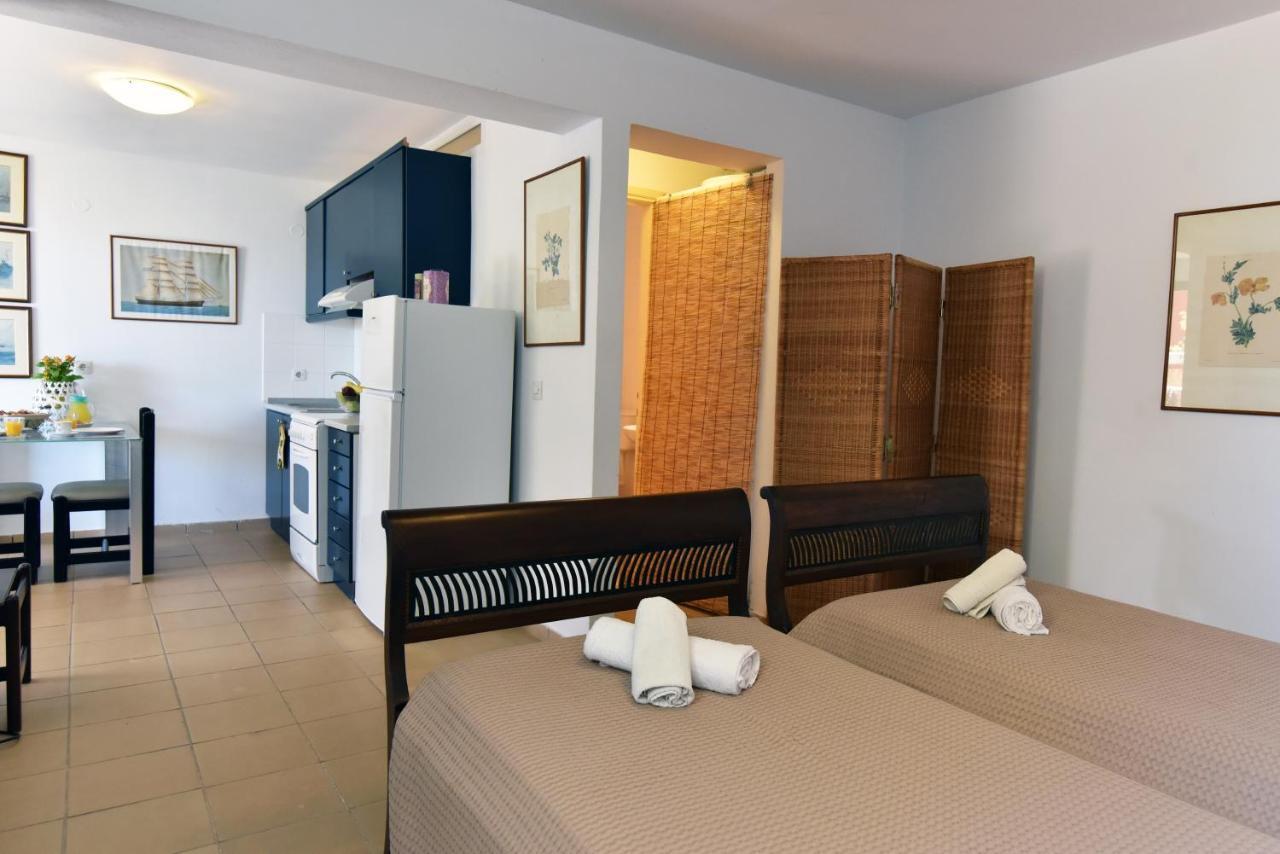 Apartamento Barbati Beach House Exterior foto