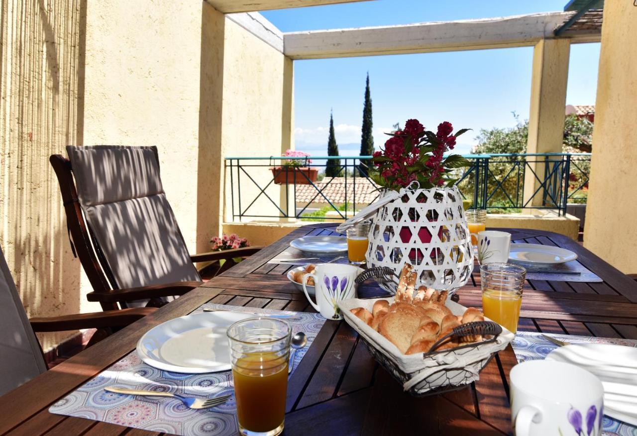 Apartamento Barbati Beach House Exterior foto